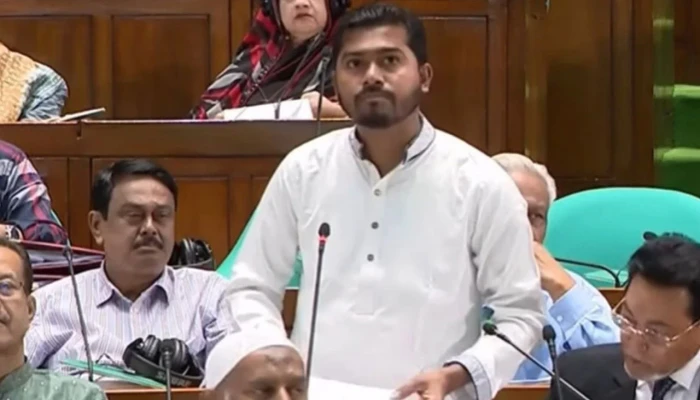 বিল উত্থাপনে বিচলিত প্রতিমন্ত্রী নুর, যা বললেন রাশেদ খাঁন