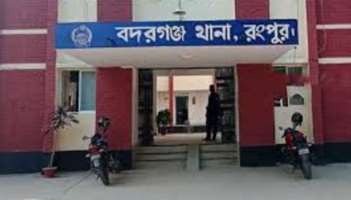 বদরগঞ্জে হাসপাতালে চুরি, আতঙ্কে কর্মকতা কর্মচারী