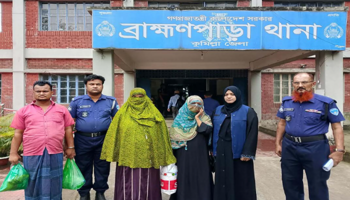 ​ব্রাহ্মণপাড়ায় ইয়াবাসহ নারী ও পরোয়ানাভুক্ত ৩ জন গ্রেপ্তার