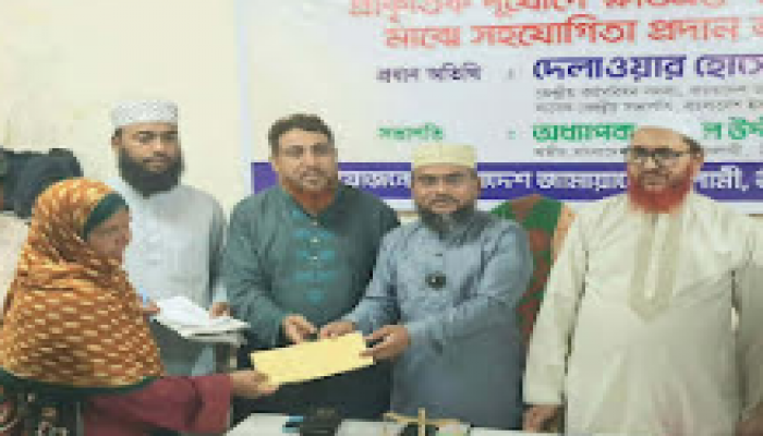 ফ্যাসিবাদ আর প্রতারণার পথে হাঁটছে বিএনপি