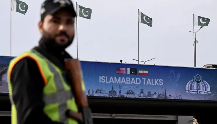 আন্তর্জাতিক কূটনীতির কেন্দ্রবিন্দুতে এখন পাকিস্তান