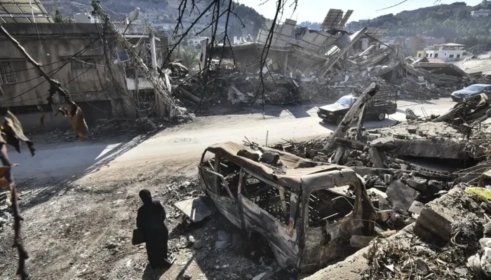 লেবাননে ইসরাইলি বিমান হামলায় ১০ জন নিহত