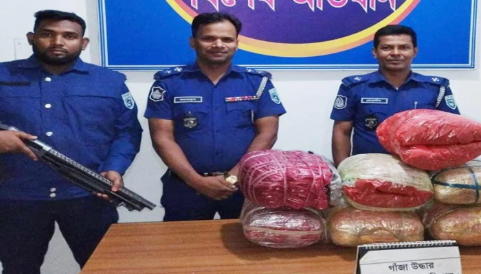 কুড়িগ্রামের উলিপুরে সিএনজি থেকে ২৭ কেজি গাঁজা জব্দ