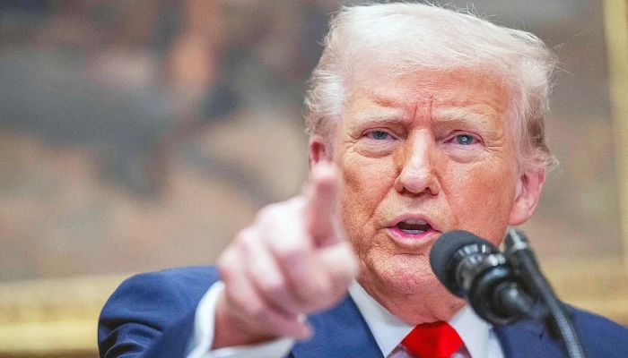 ইরানকে ‘একদিনেই ধ্বংস’ করে দিতে পারি: ট্রাম্প