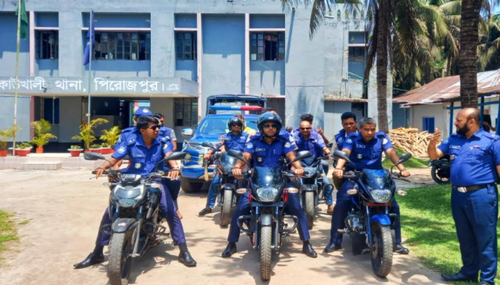 কাউখালী থানা পুলিশের বিশেষ অভিযান/জনসচেতনতা বৃদ্ধি ও আইনশৃঙ্খলা রক্ষায় কঠোর অবস্থান