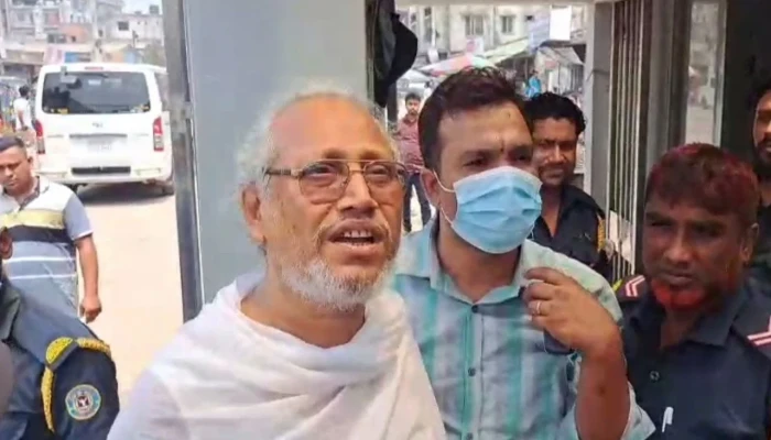 ধর্ম অবমাননার মামলায় জামিনে মুক্ত বাউলশিল্পী আবুল সরকার