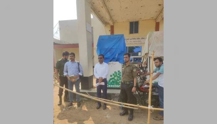 গোমস্তাপুরে তেলের মজুত থাকা সত্ত্বেও বিক্রি বন্ধ, জরিমানা ৫০ হাজার