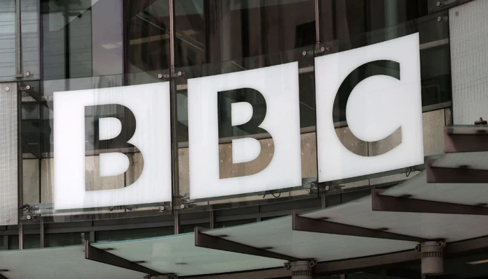 ২১ হাজারের বেশি কর্মী ছাঁটাই করছে বিবিসি