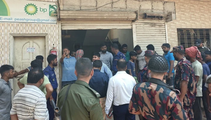 জীবননগরে তেল মজুতের দায়ে দুজনকে কারাদণ্ড