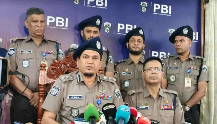 আবাসিক এলাকায় অটোরিকশা প্রবেশে বাধা দেয়ায় নিরাপত্তা প্রহরীকে হত্যা