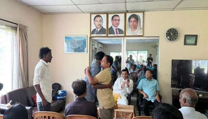 এমপি পুত্রের হস্তক্ষেপে তেলিয়াপাড়া চা বাগানের বিরোধ মিটল, ফিরল শান্তি