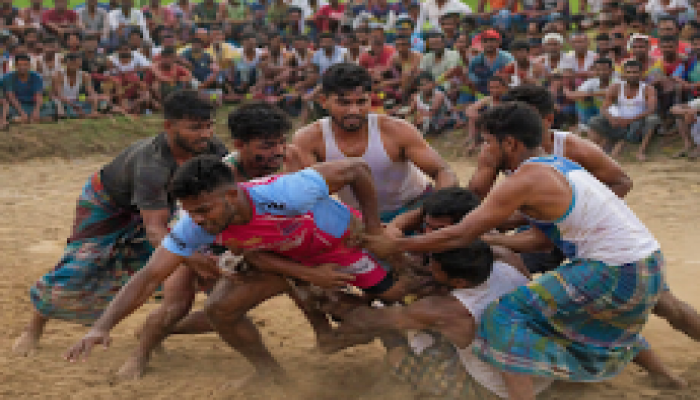 ‎স্মার্টফোনের পর্দায় বন্দী শৈশব,হোসেনপুরে হারিয়ে যাচ্ছে গ্রামীণ খেলাধুলা।