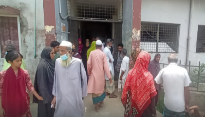 কেন্দুয়ায় জমি নিয়ে রক্তক্ষয়ী সংঘর্ষে নারী নিহত, আহত ৯