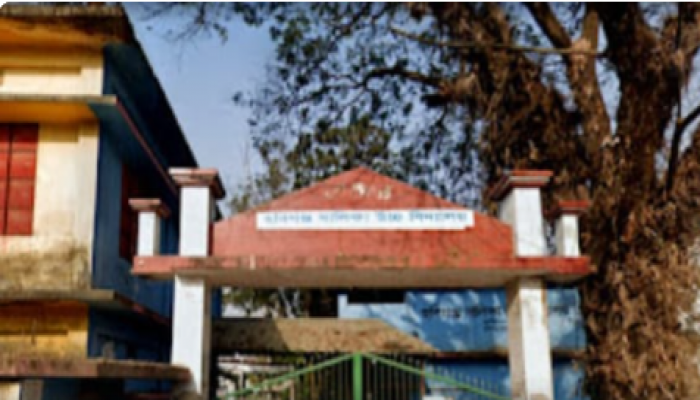 ​হবিগঞ্জে ভুল প্রশ্নে দাখিল পরীক্ষা, পরে ধরা পড়ল ১০০ খাতা জব্দ, দায়িত্ব হারালেন ৩ কর্মকর্তা