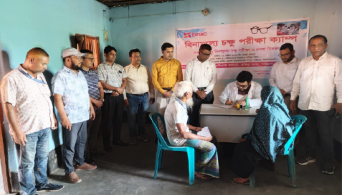 লালমনিরহাটে চক্ষু ক্যাম্প অনুষ্ঠিত