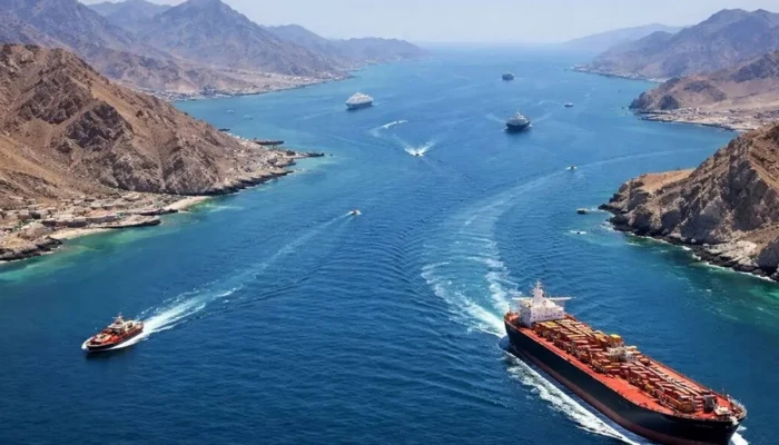 হরমুজে নিয়ন্ত্রণ আরো জোরদার করেছে ইরান