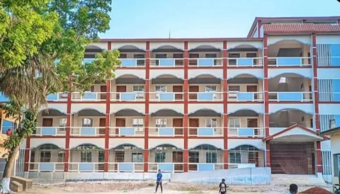 ভুল প্রশ্নে দাখিল পরীক্ষা, অতিরিক্ত সময় না দিয়েই খাতা নেয়ার অভিযোগ