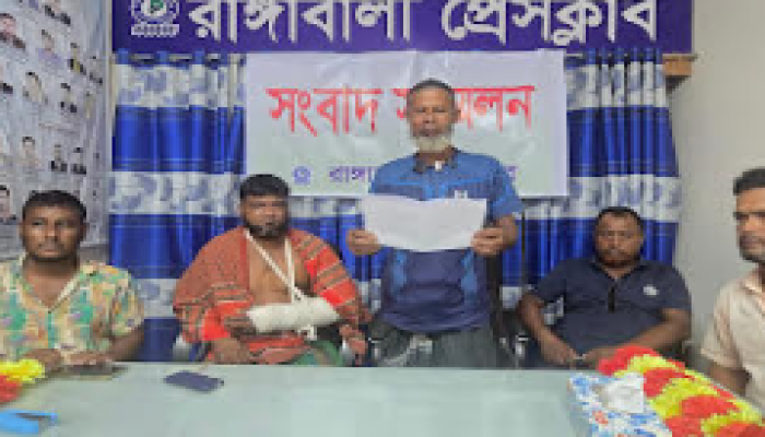 রাঙ্গাবালীতে লিজ নেওয়া মাছের ঘের ভোগদখলে বাঁধা ও হামলার অভিযোগ