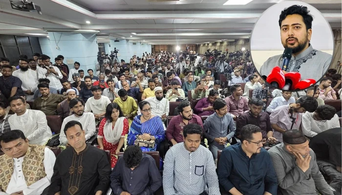 এনসিপির ছায়াতলে ঐক্যবদ্ধ হচ্ছে জনগণ: নাহিদ ইসলাম