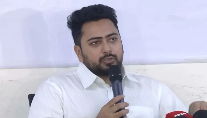 জুলাই সনদ ও সাংবিধানিক সংস্কার ইস্যুতে সরকার টালবাহানা করছে