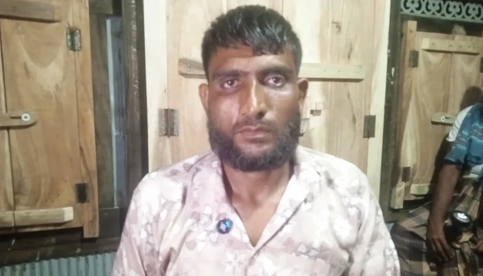 সুন্দরবনে ৭ লাখ টাকা মুক্তিপণে বাড়ি ফিরলেন ১১ জেলে