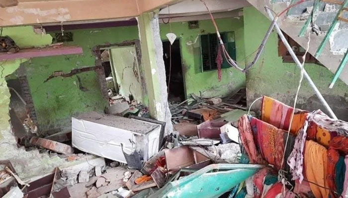 ফতুল্লায় বারবার গ্যাস বিস্ফোরণে আতঙ্কে স্থানীয়রা