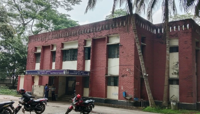 বোয়ালমারীতে নছিমন উল্টে চালক নিহত