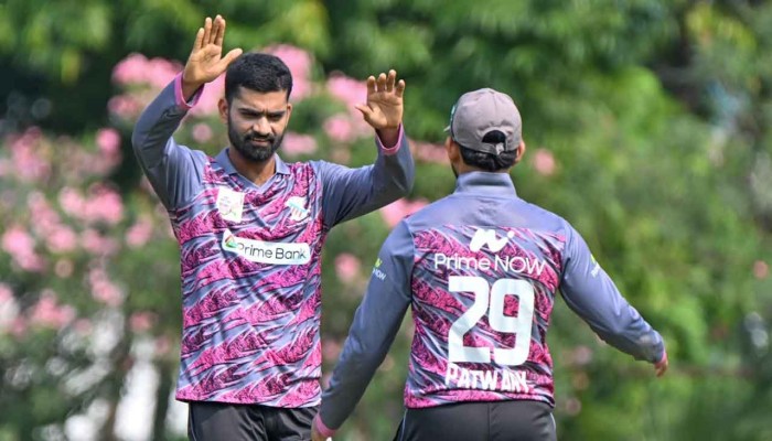 আলিসের রহস্য স্পিনে বিধ্বস্ত গাজী গ্রুপ, প্রাইম ব্যাংকের বড় জয়