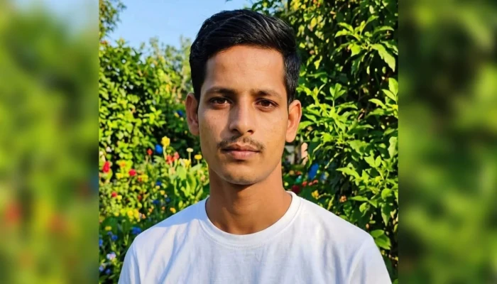 ধান কাটতে গিয়ে বজ্রপাতে জাতীয় ছাত্রশক্তি নেতার মৃত্যু