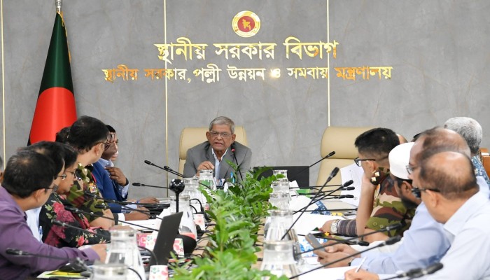 ঢাকার জলাবদ্ধতা নিরসনে কার্যকর উদ্যোগের নির্দেশনা স্থানীয় সরকার মন্ত্রীর