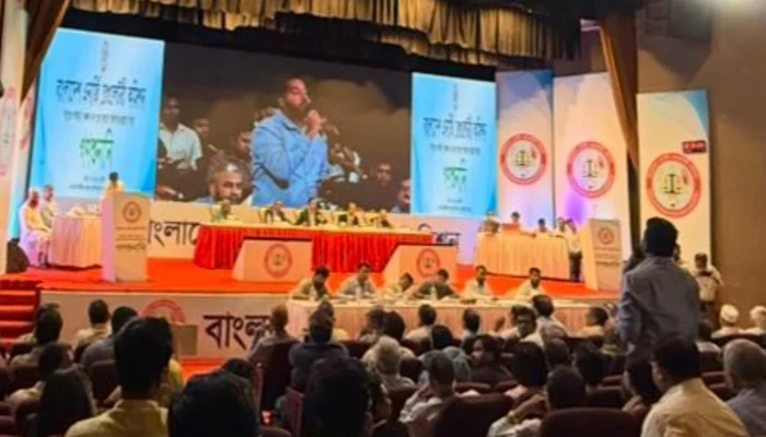 বিদ্যুতের দাম বাড়ানোর প্রস্তাবের তুমুল প্রতিবাদ ভোক্তাদের