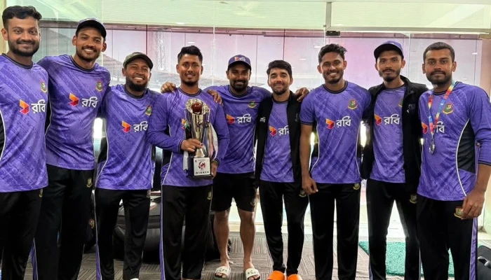 ব্যাটারদের প্রশংসায় আশরাফুল, ‘নিজেকে ভাগ্যবান মনে হচ্ছে’