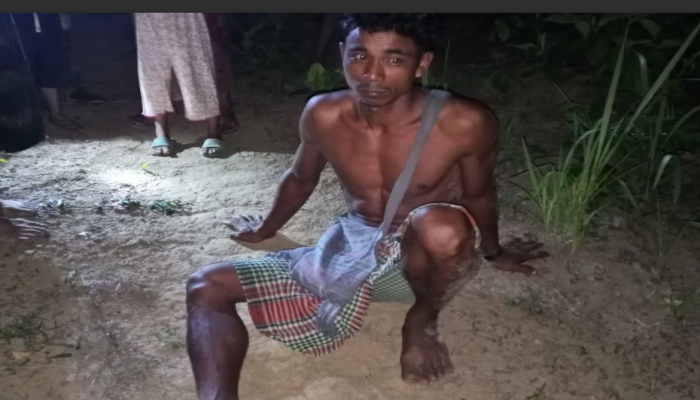 রাজস্থলীতে মধ্যরাতের আগুনে পুড়ে ছাই বসতঘর, পথে বসলো খিয়াং পরিবার
