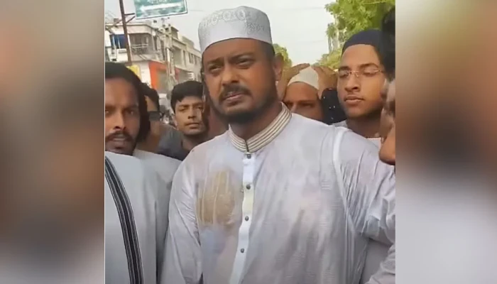 হামলার শিকার হওয়ার পর যা বললেন নাসীরুদ্দীন পাটওয়ারী