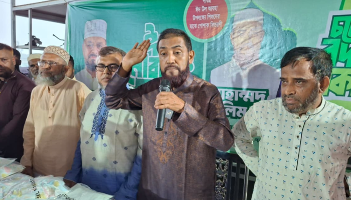 ​ঈদ উপলক্ষে শিশুদের জন্য জামায়াতের পোশাক বিতরণ শিশুবান্ধব নগরী প্রতিষ্ঠায় সকলকে ঐক্যবদ্ধ ভূমিকা পালন করতে হবে-মোহাম্মদ সেলিম উদ্দিন।