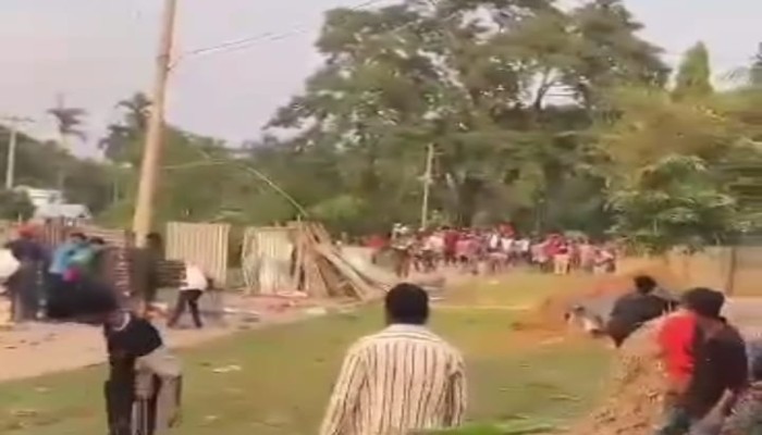 ফুটবল মাঠ নিয়ে সংঘর্ষে উত্তপ্ত বানিয়াচং ‎ওসিসহ আহত অন্তত ৩০