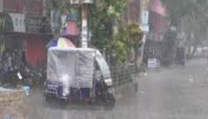 তীব্র গরমের পর কুড়িগ্রামে বৃষ্টির ছোঁয়ায় স্বস্তির নিঃশ্বাস