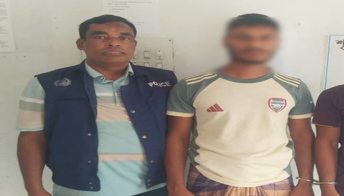 বুড়িচংয়ে কিশোর গ্যাং লিডার ছাব্বির আটক