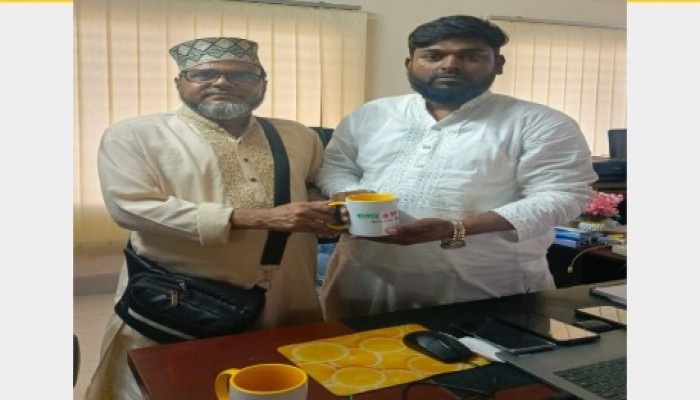 সাংবাদিকতার প্রথম দিন: সত্য প্রকাশের অঙ্গীকার মৃধা সুলতানের