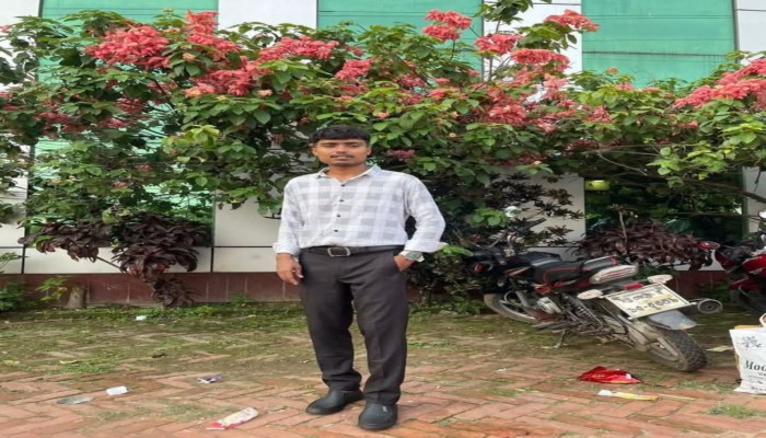 বাঙ্গালহালিয়ায় বিষপানে যুবকের মৃত্যু, চমেকে চিকিৎসাধীন অবস্থায় শেষ নিঃশ্বাস