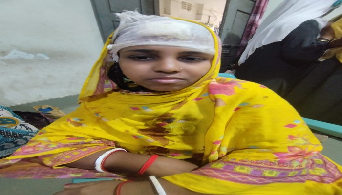 বোয়ালখালীতে স্ত্রীর মাথা ফাটালো স্বামী