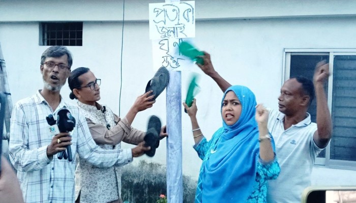 জুলাই ঘৃণা স্তম্ভ উদ্বোধন ও ঘৃণা প্রদর্শন