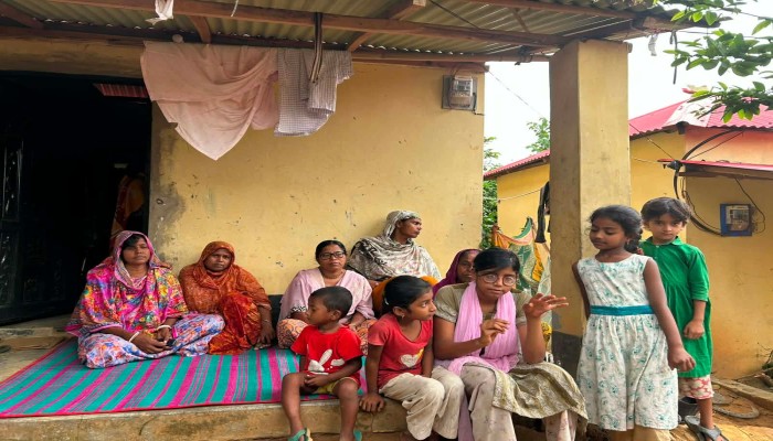 আশা পথ’ প্রকল্পে  স্বাবলম্বী হওয়ার পথে নারীরা