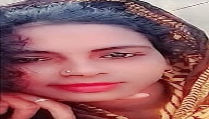 বরিশালে স্বামীর সঙ্গে কলহের জেরে গৃহবধূর ঝুলন্ত লাশ উদ্ধার