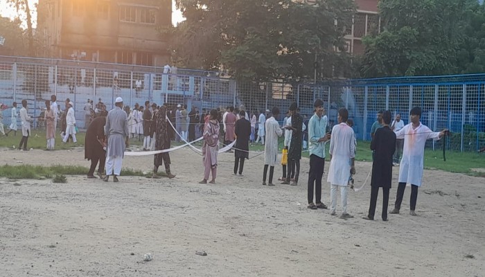 শেরপুরে জামায়াত নেতাকে মারধরের অভিযোগ, মাথায় কালো ব্যাগ পরিয়ে নির্যাতনের দাবি