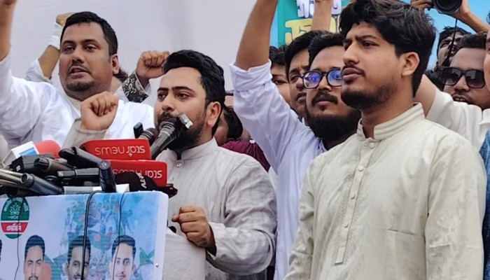 দেশের স্বরাষ্ট্রমন্ত্রীর এলাকা দিয়েই মাদক সারা দেশে ছড়িয়ে পড়ছে: নাহিদ ইসলাম