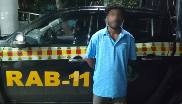 র‌্যাব এর যৌথ অভিযানে নবীগঞ্জে পাওনা টাকাকে কেন্দ্র করে বিরোধের জেরে ‘সিয়াম’ হত্যা মামলার ০১ জন আসামি চাঁদপুর থেকে গ্রেফতার