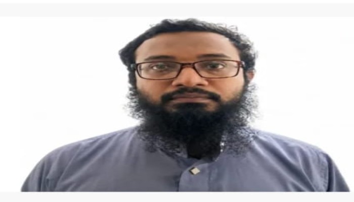 বোয়ালখালীতে শিক্ষার্থীকে মারধর শিক্ষক আটক