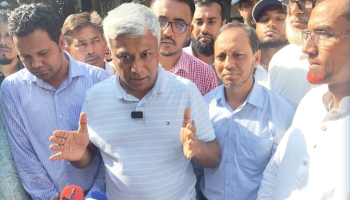 চকরিয়ার বন্যাদুর্গত এলাকা পরিদর্শনে প্রতিমন্ত্রী  দ্রুত পুনর্বাসনের আশ্বাস, পাহাড়খেকো ও জলাবদ্ধতার নেপথ্যের দায়ীদের বিরুদ্ধে কঠোর ব্যবস্থার ঘোষণা