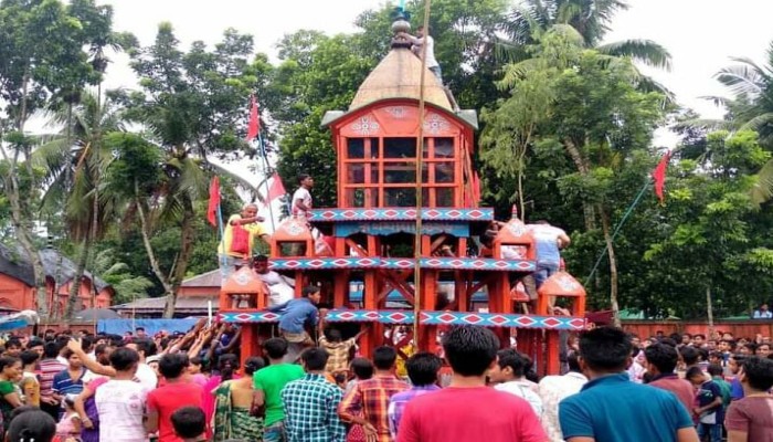 কটিয়াদীতে ৫শত বছরের প্রাচীন সর্ব বৃহৎ রথযাত্রা শুরু